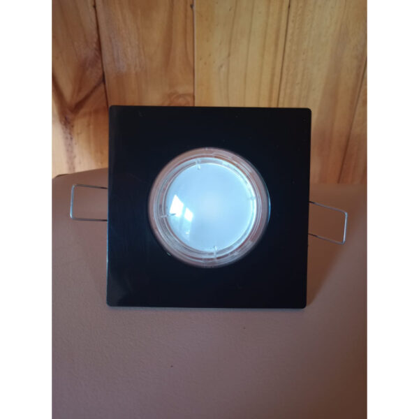 SPOT FACECLIP CUADRADO NEGRO TREFI (20)