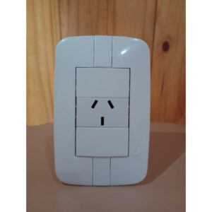 LLAVE ARMADA 1 TOMA CIOCCA PLAS