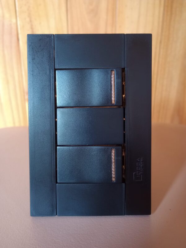 41025-Imagen de WhatsApp 2023-02-17 a las 14.54.36 LLAVE ARMADA NEGRA 2 PUNTOS L. RECTA CIOCCA PLAST BARI