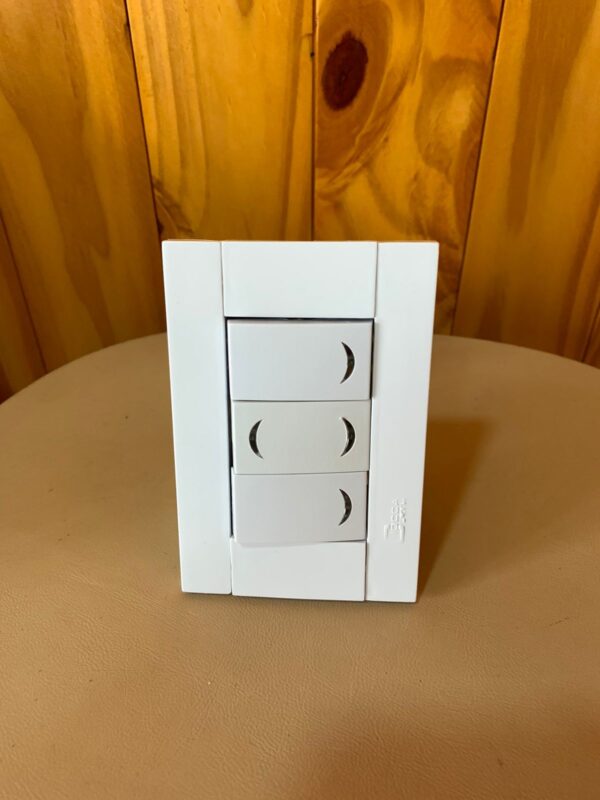 LLAVE ARMADA L/RECTA 2 INT. 1 COMBI CIOCCA PLAS