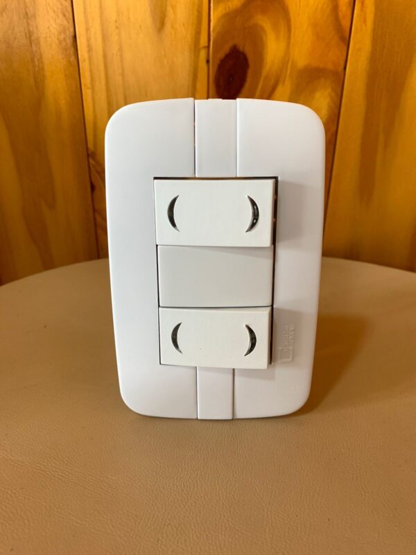 baabe249-2f65-4b91-ac61-292559ff138e LLAVE ARMADA BLANCA 2 INT CONBINADOS CIOCCA PLAST