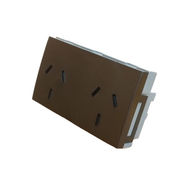 fc84d414-0349-49cb-8dcc-3eddfc1714d8 TOMA DOBLE NEGRA C/T NORMAS IRAM CIOCCA PLAST (40*)