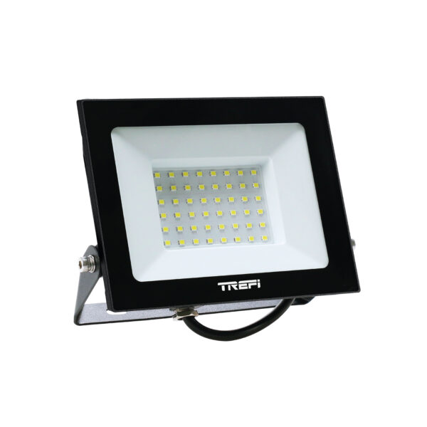 50w REFLECTOR LED TREFI 50W CALIDA (20)