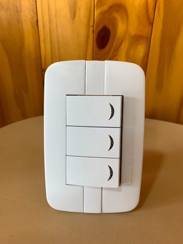 LLAVE ARMADA BLANCA 3 INTERRUPTORES CIOCCA PLAST